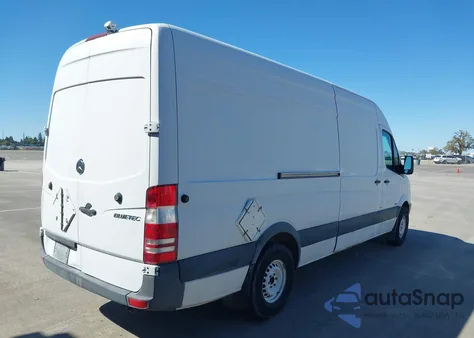 2012 Mercedes-Benz Sprinter 2500 High Roof z USA, uszkodzony, nr VIN WD3PE8CB7C5676491